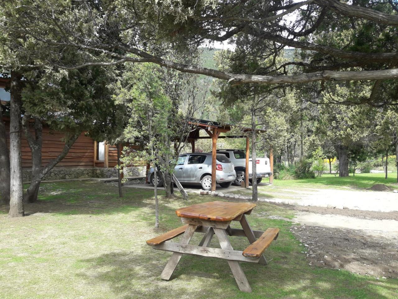 El Jarillal Chalet De Montana A Pasos Del Lago Lago Puelo Exterior photo